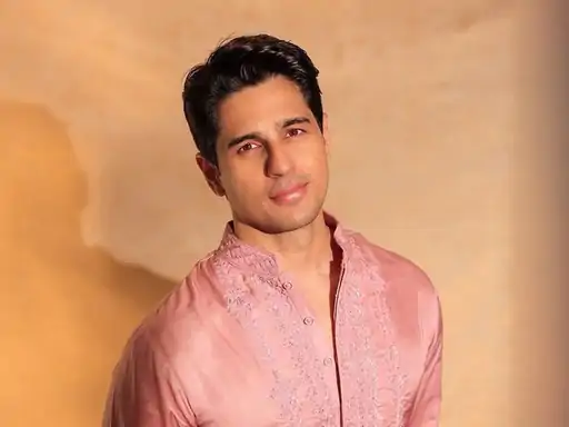 First film shelved, survived on eggs and sweet potatoes:Sidharth Malhotra recalls his struggling days; says ‘Shershaah’ gave me new identity’